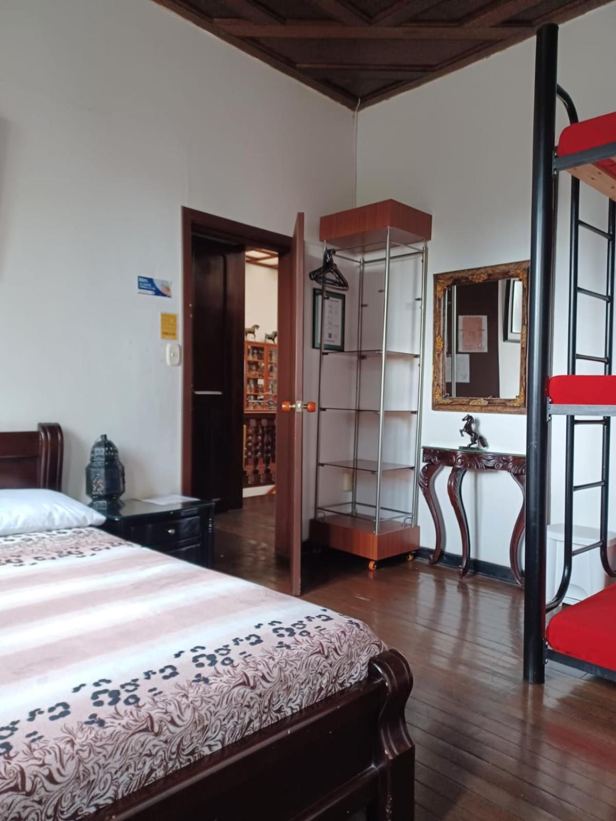 מניזאלס Hostal Mirador Andino מראה חיצוני תמונה